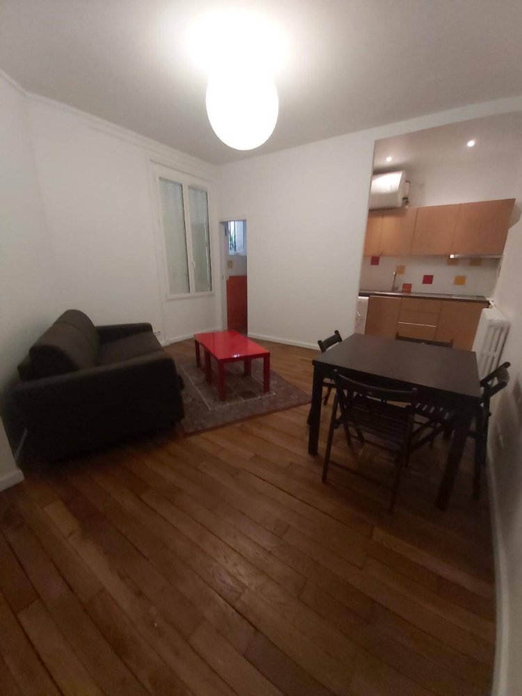 Estudio en Paris, France No. 334377