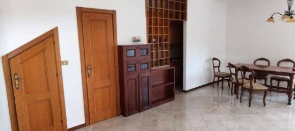 4 bedrooms House in Pescara, Italy No. 281430 31