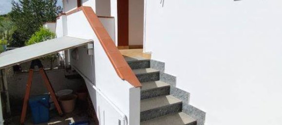 4 bedrooms House in Pescara, Italy No. 281430 12