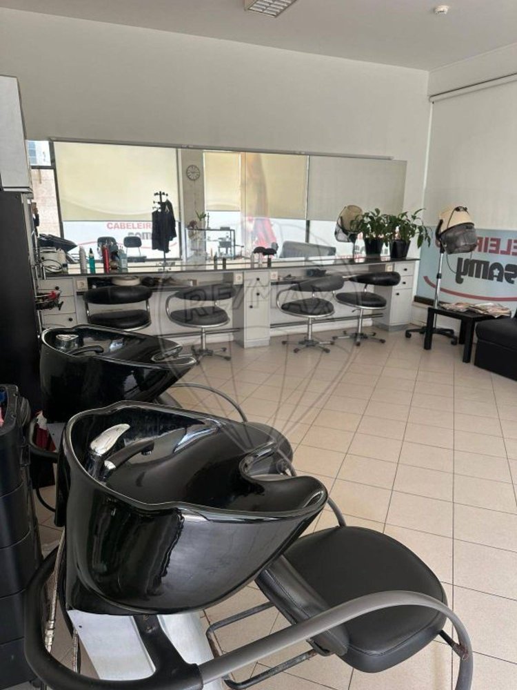 36m² Warehouse in Braga, Portugal No. 51783