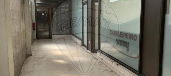 36m² Warehouse in Braga, Portugal No. 51783 5