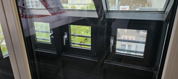 Квартира с 4 комнатами в Reutlingen, Германия № 344071 2