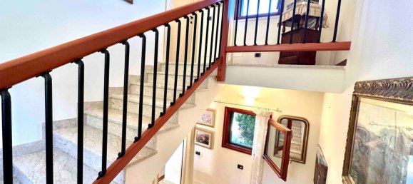 7 chambres Villa à Livorno, Italy No. 376923 16