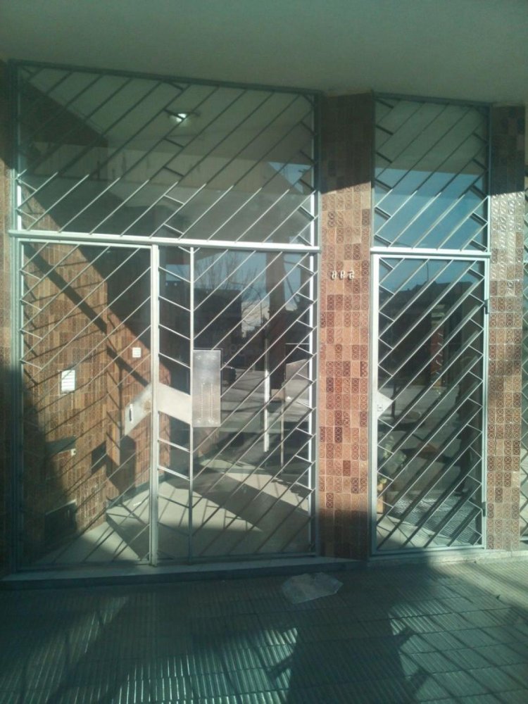 3 bedrooms Apartment in Cordoba, Argentina No. 5070