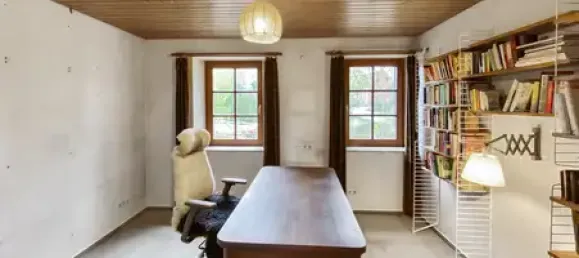 Дом с 9 комнатами в Kitzingen, Германия № 168693 14