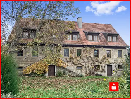 Дом с 9 комнатами в Kitzingen, Германия № 168693