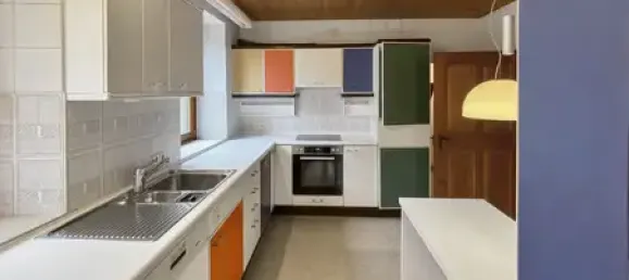 Дом с 9 комнатами в Kitzingen, Германия № 168693 16