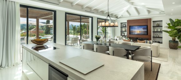 5 Schlafzimmer Villa in Nueva Andalucia, Spain, Nr. 4649 10