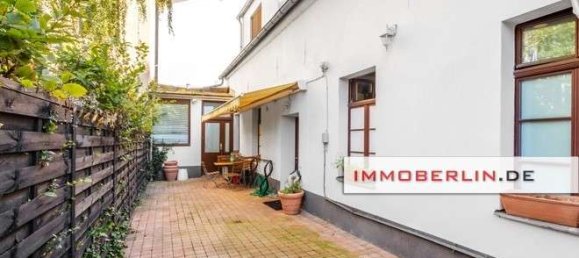 Bâtiment à Zehlendorf, Germany 308m² No. 356520 5