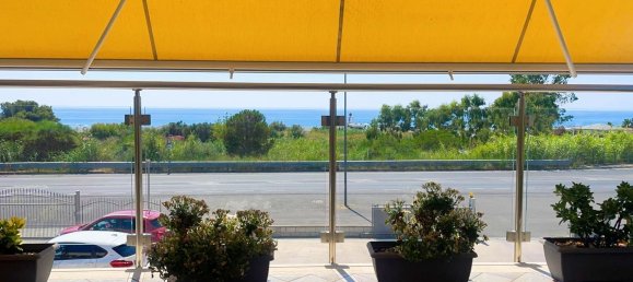 8 bedrooms Apartment in Grisolia, Italy No. 136424 3