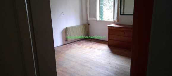 5-Zimmer Haus in Casier, Italy, Nr. 237700 8