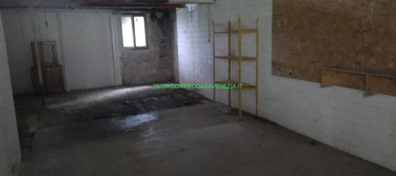 5-Zimmer Haus in Casier, Italy, Nr. 237700 16