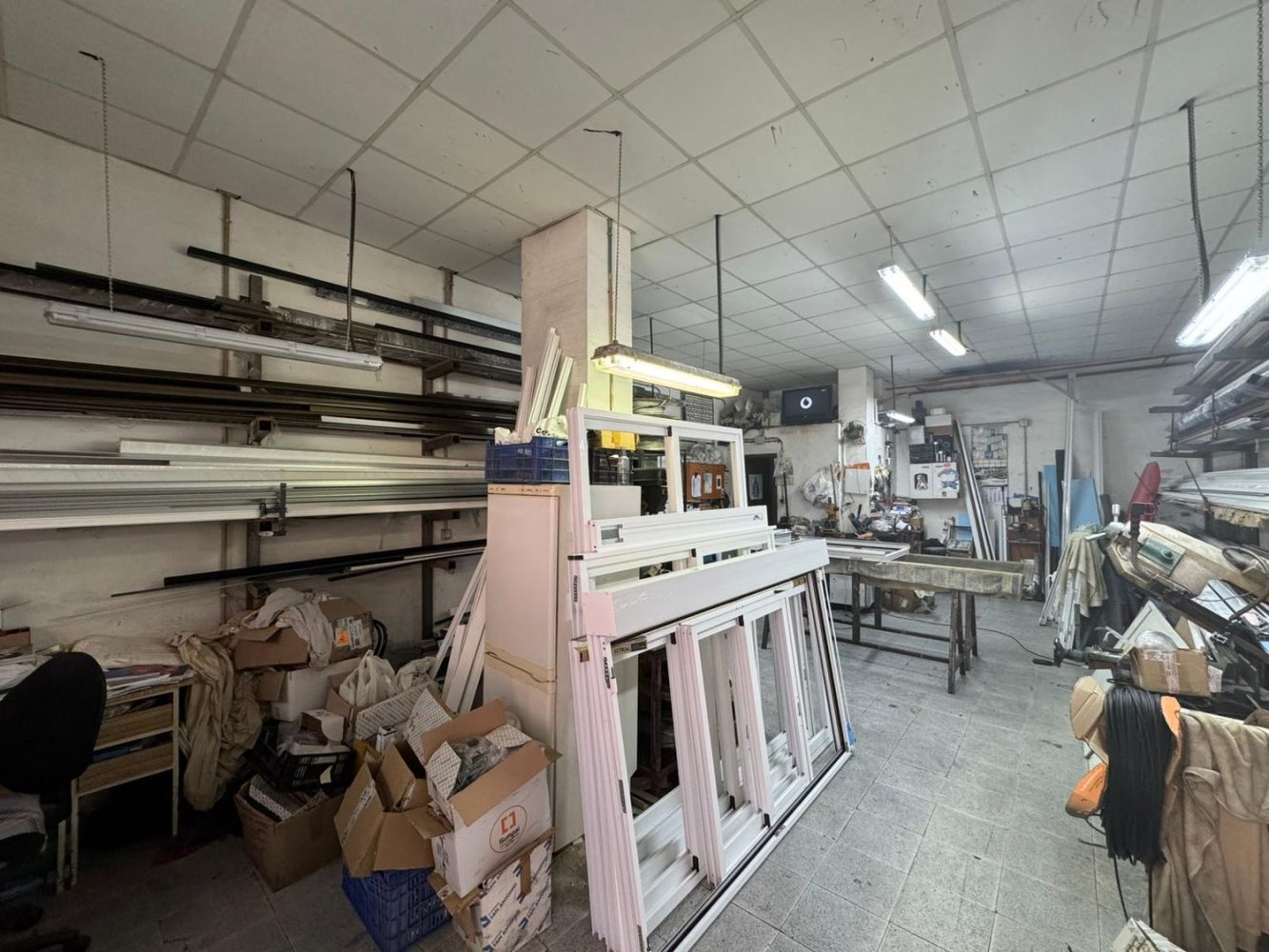 Gewerbliche Immobilie in Valencia, Spain 75m², Nr. 253196