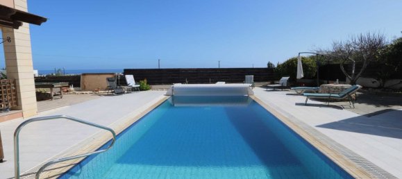 5 bedrooms House in Paralimni, Cyprus No. 23818 2