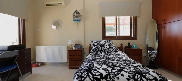 5 bedrooms House in Paralimni, Cyprus No. 23818 25