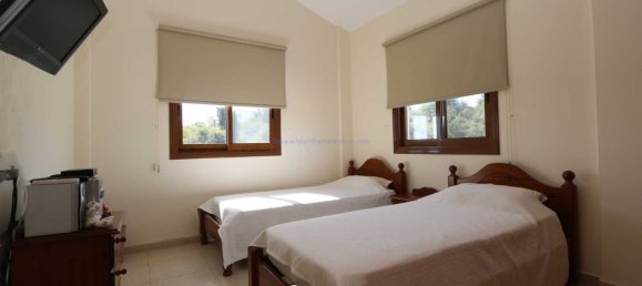 5 bedrooms House in Paralimni, Cyprus No. 23818 15