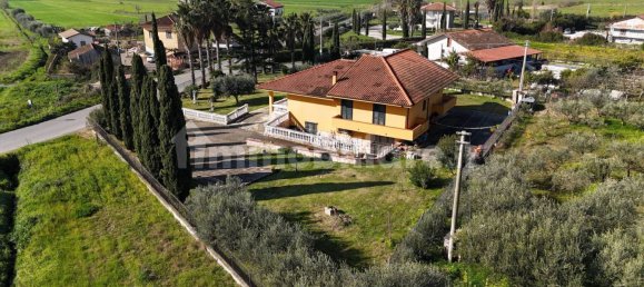 Вилла с 4 спальнями в Капаччо Пестум, Италия № 154965 39