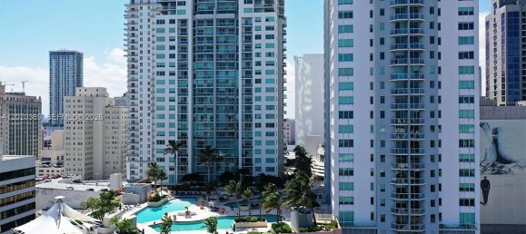 Propriedade comercial T2 em Miami, USA N.º 615012 2