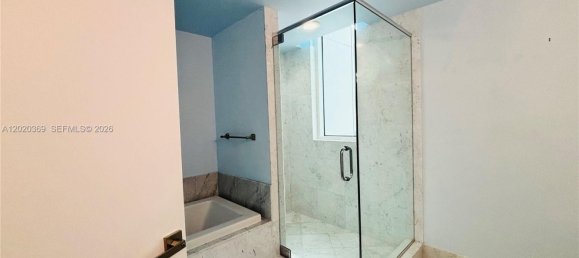 Propriedade comercial T2 em Miami, USA N.º 615012 15