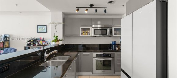 Propriedade comercial T2 em Miami, USA N.º 615012 24