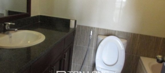 3 bedrooms Apartment in Tay Ho, Vietnam No. 253 5