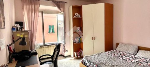4-salle Appartement à Genoa, Italy No. 15147 24