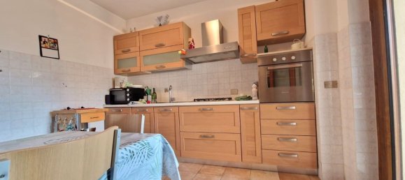 3غرفة شقة في Pomezia, Italy رقم 201333 9