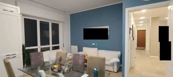 4 rooms Apartment in Oggiona con Santo Stefano, Italy No. 98166 3