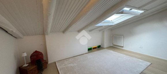 2 Schlafzimmer Wohnung in Bergamo, Italy, Nr. 287065 6