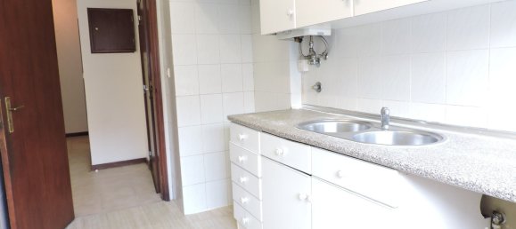 3 Schlafzimmer Wohnung in Loures, Portugal, Nr. 94667 8