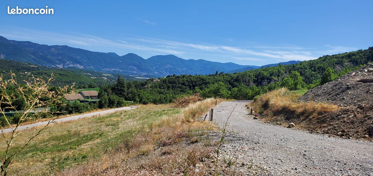  Land in Hautes-Alpes, France No. 328106