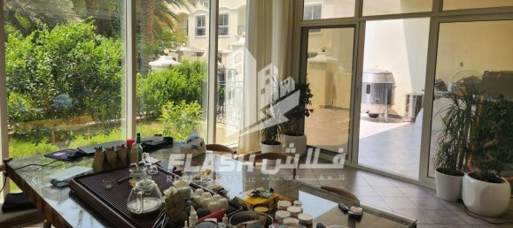 4 bedrooms Townhouse in Al Hamra Village, UAE No. 33042 4