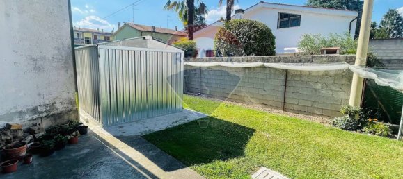 2 bedrooms House in Occhiobello, Italy No. 292973 16