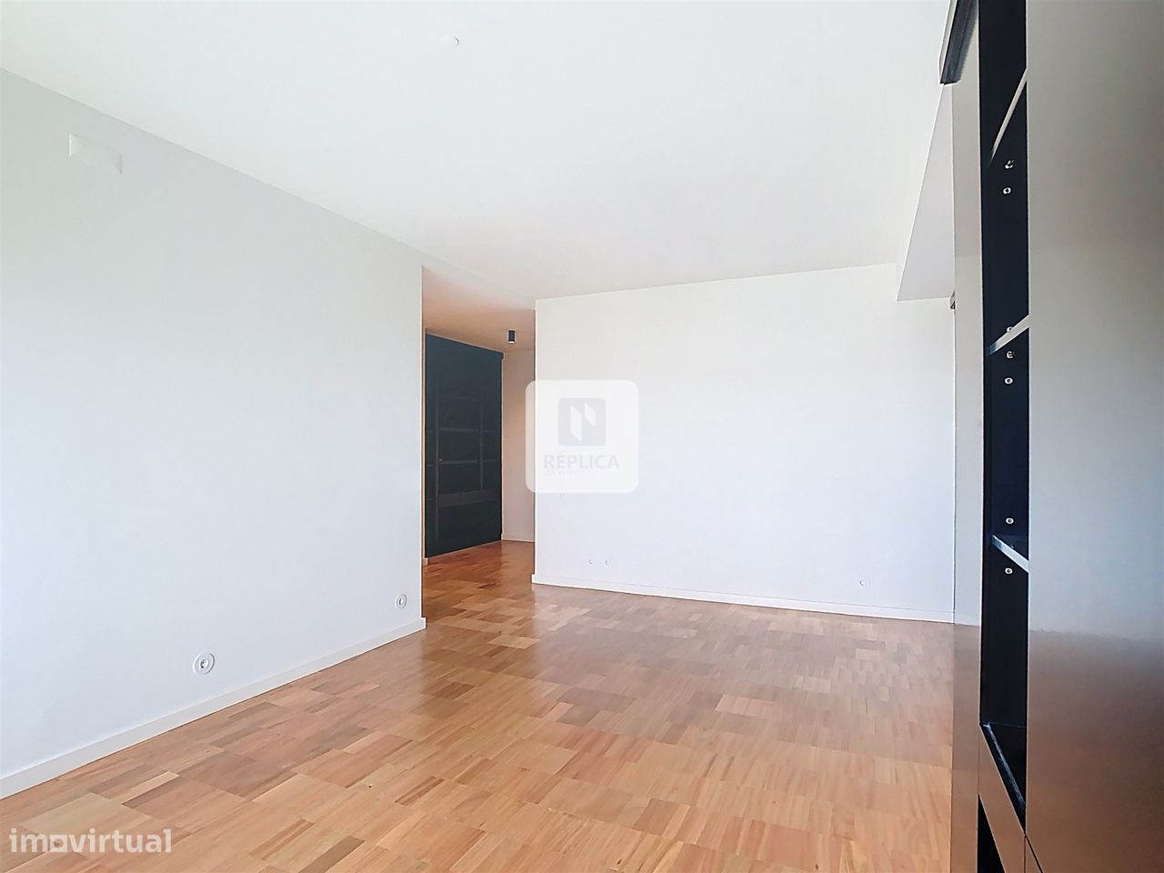 2 bedrooms Apartment in Porto, Portugal No. 236022