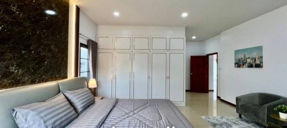 4 bedrooms Villa in Pattaya, Thailand No. 25592 7