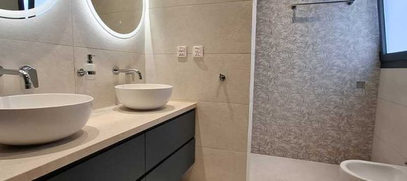 5 bedrooms Villa in Lakatamia, Cyprus No. 20445 11