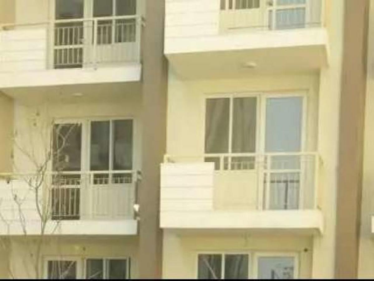 3 bedrooms House in Gurgaon, India No. 29027