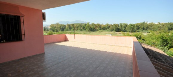 4 bedrooms House in Casares, Spain No. 38750 50