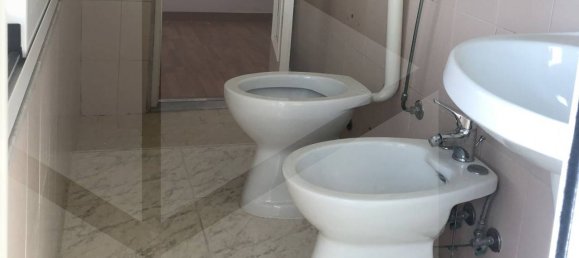 4 rooms Penthouse in Casamassima, Italy No. 27278 4