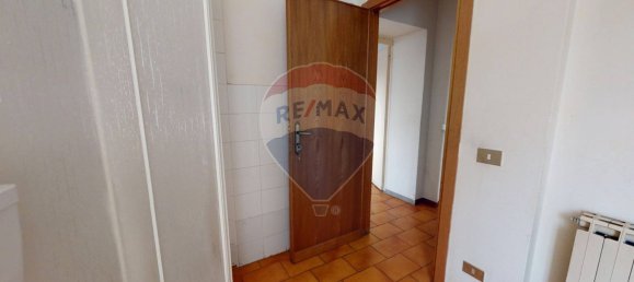 2 rooms Apartment in Perugia, Italy No. 151276 11