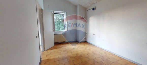 2 rooms Apartment in Perugia, Italy No. 151276 10