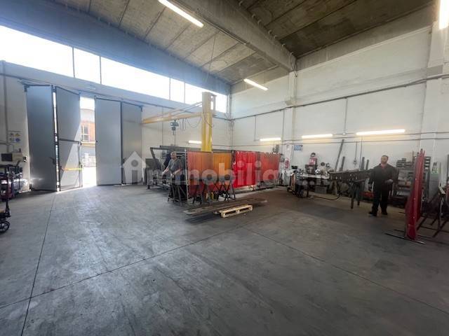 450m² Warehouse in Soliera, Italy No. 265545