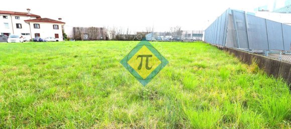 Земельный участок 2215м² в Порденоне, Италия № 214440 10