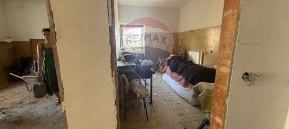 2 rooms Apartment in Rome, Italy No. 270181 16