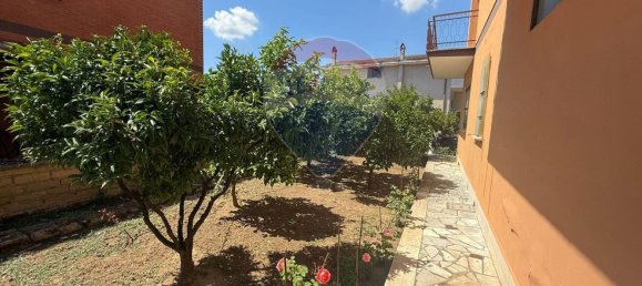 2 rooms Apartment in Rome, Italy No. 270181 7