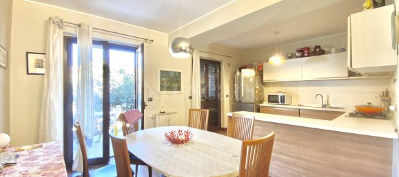 5 rooms Apartment in Messina, Italy No. 48343 18