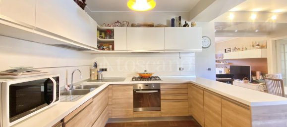 5 rooms Apartment in Messina, Italy No. 48343 23