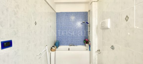 5 rooms Apartment in Messina, Italy No. 48343 45