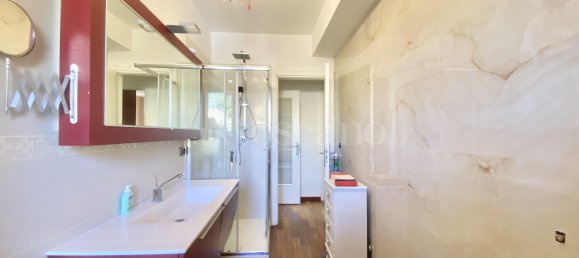 5 rooms Apartment in Messina, Italy No. 48343 41