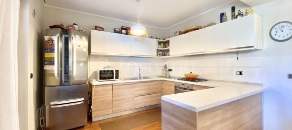 5 rooms Apartment in Messina, Italy No. 48343 21